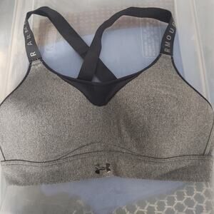 Under Armour Sports Bra Fitted Racerback Medium Gray Black